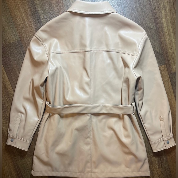 Levi's Women's Faux Leather Belted Shirt Jacket Size Large Color Cream - Picture 15 of 16